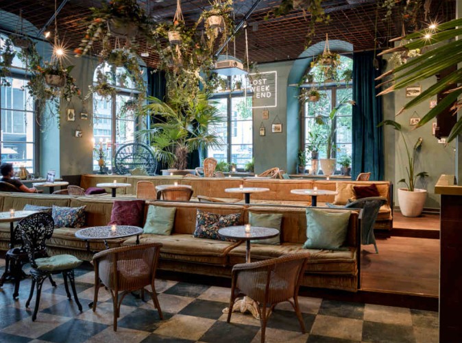 0191_Schoene Aussichten Touristik - 25h_RoyalBavarian_SteveHerud_NENI_Orangerie_large4